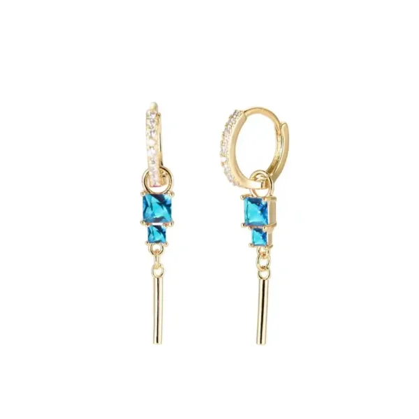 Boucles d'oreilles géométriques Tania Square Diamonds Dottilove dorées et argentées serties de cristaux de zirconium, format 3,5 cm - Bijoux Les Trésors d'Emma 974 Réunion.