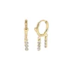 Boucles d'oreilles Tiny Hanging Diamonds de Dottilove, petites créoles dorées avec diamants scintillants pendants, bijou chic à la Réunion