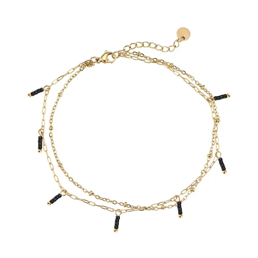 Chaîne de cheville Manda de Dottilove, gourmette dorée à maillons fins et élégants, bijou de pied disponible à la Réunion